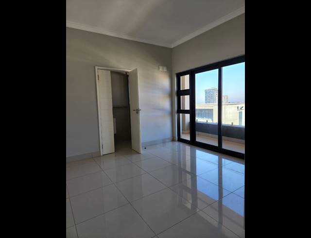 3 BEDROOM APARTMENT FOR SALE IN UMHLANGA RIDGE